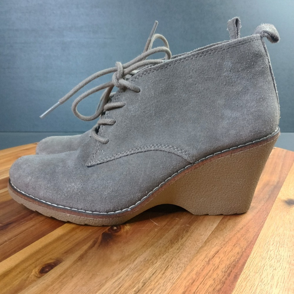 White Mountain Lambert Taupe Gray Suede Wedge Booties Boots Size 9.5 M Lace Up